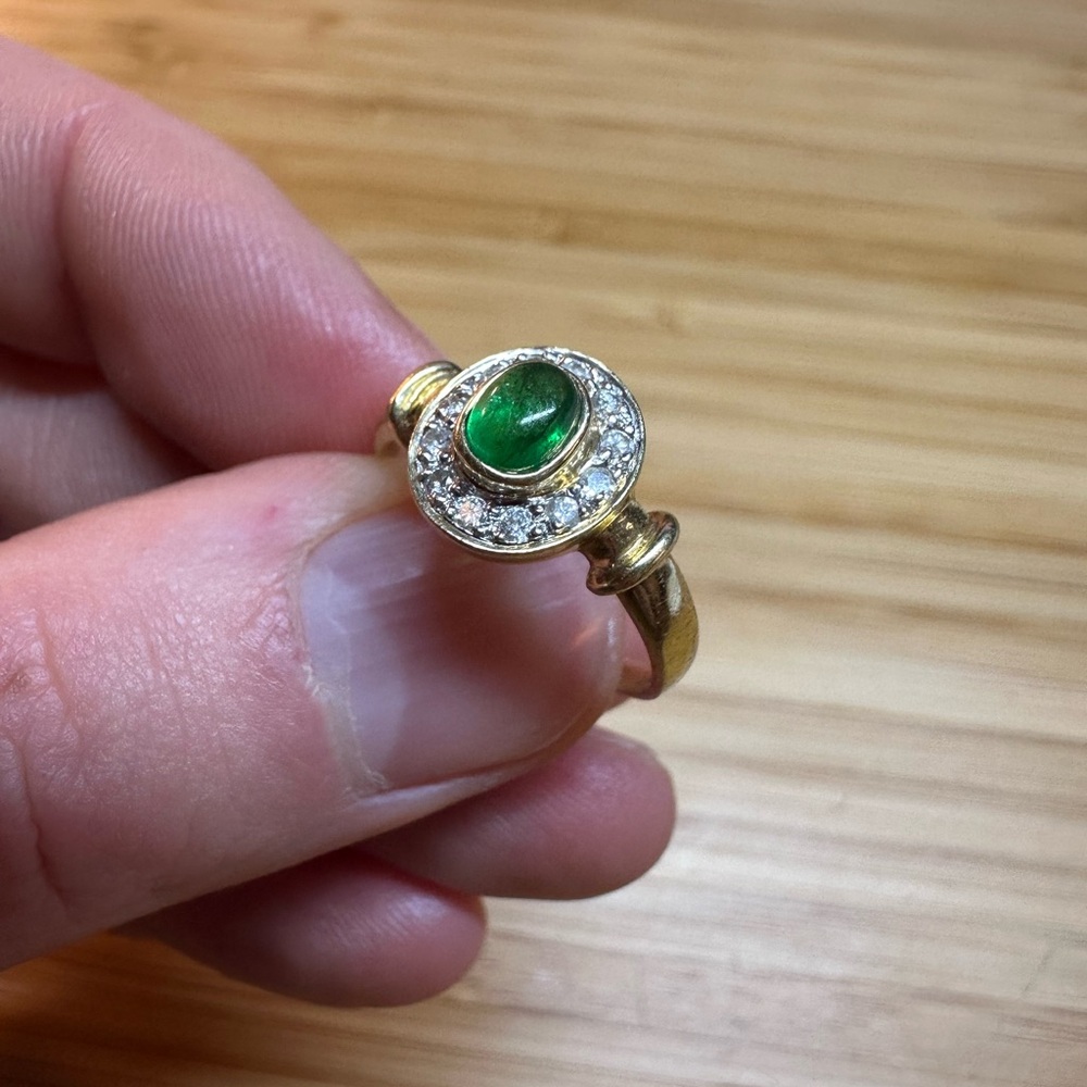 Antique Green and Gold Ring with Emerald and Diamond Halo - Picture 3 of 4
